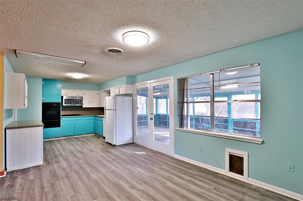 Park Plaza - Residential Lease