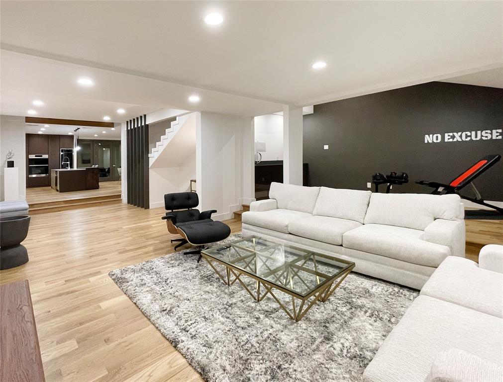 Hillcrest Wood - Residential