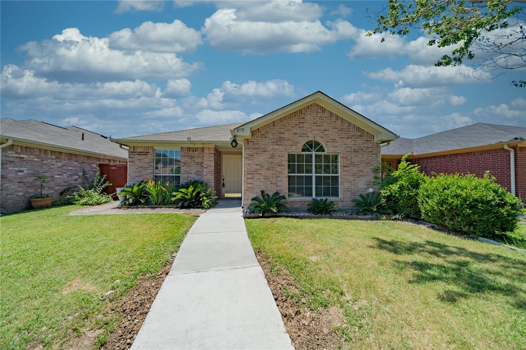 Meadow Park - Residential Lease