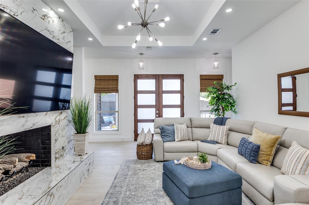 Preston Creek Rev - Residential