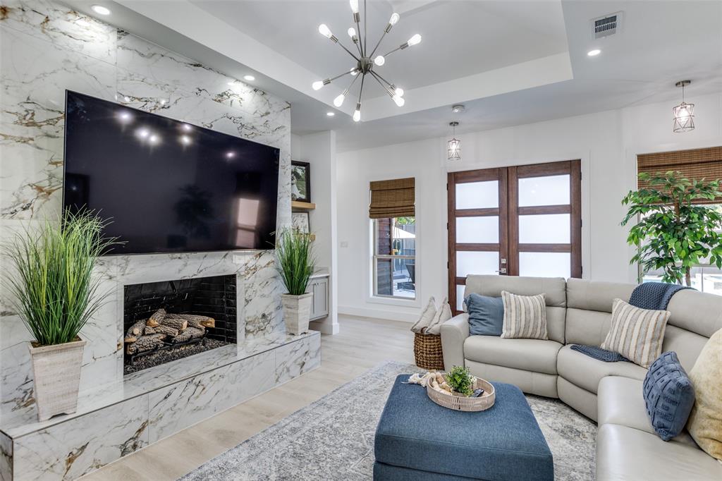 Preston Creek Rev - Residential