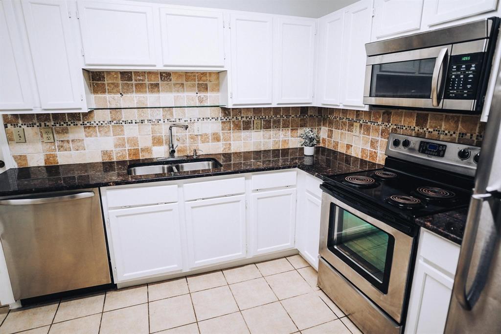 Woodridge Sec 04 - Residential Lease