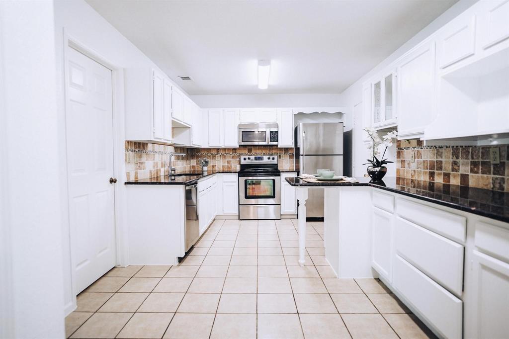 Woodridge Sec 04 - Residential Lease