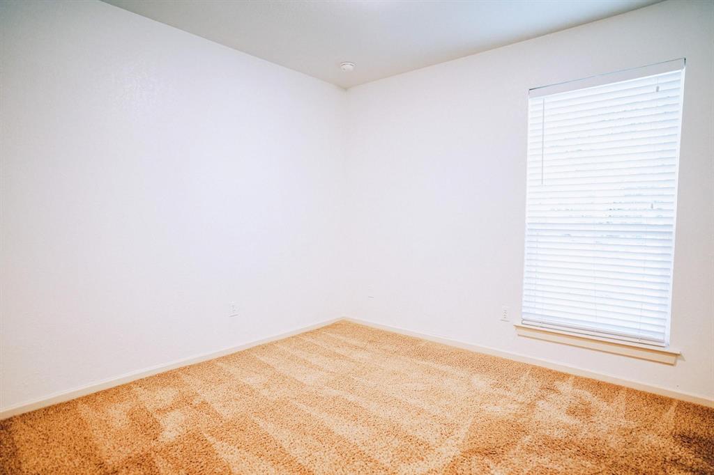 Woodridge Sec 04 - Residential Lease