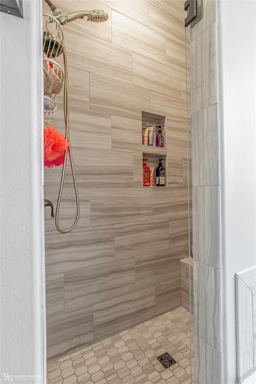 Lakeside on Long Lake - Residential