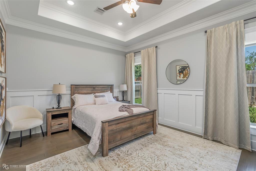 Lakeside on Long Lake - Residential