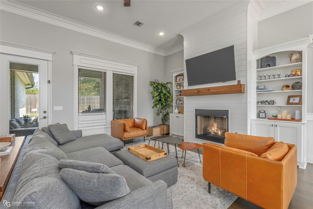 Lakeside on Long Lake - Residential