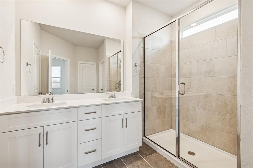 Venetian - Residential