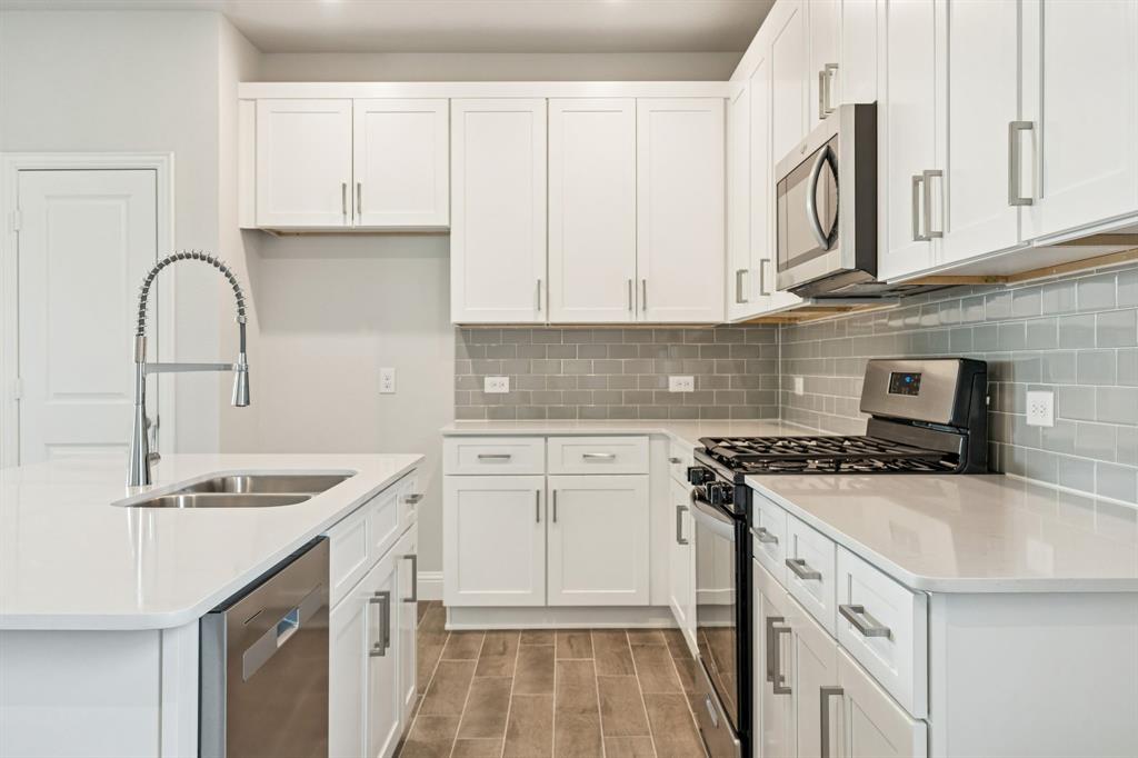 Venetian - Residential