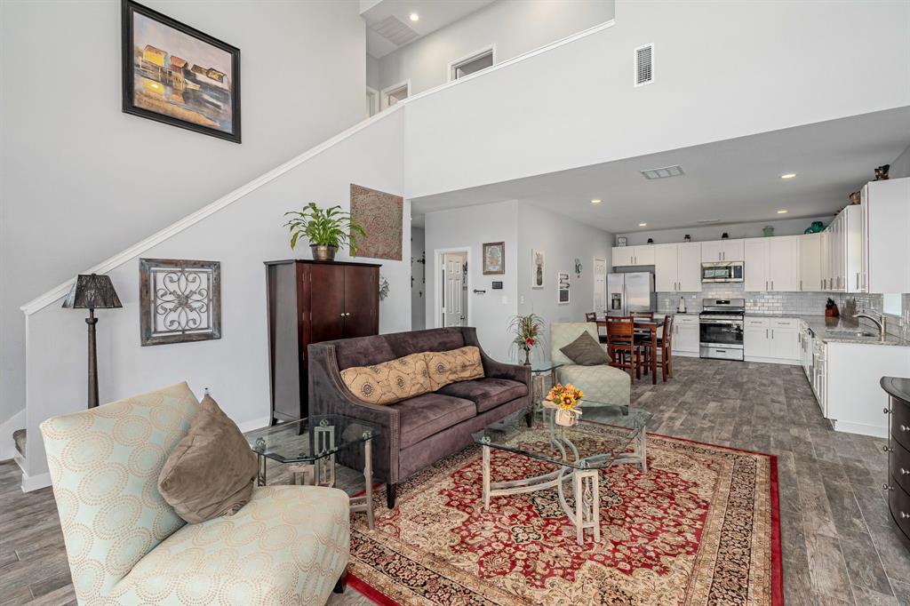 12704 County Road 511