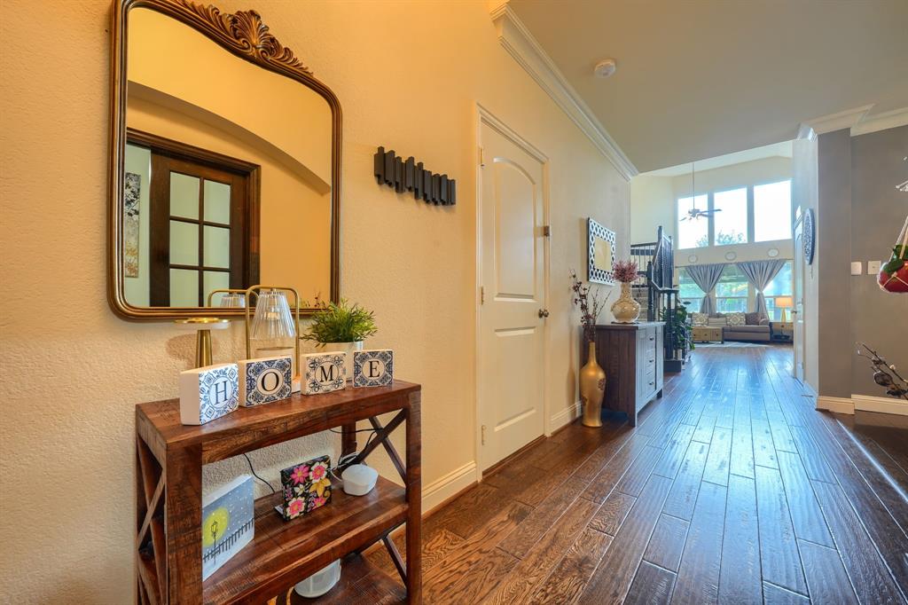 2237 Chenault Drive