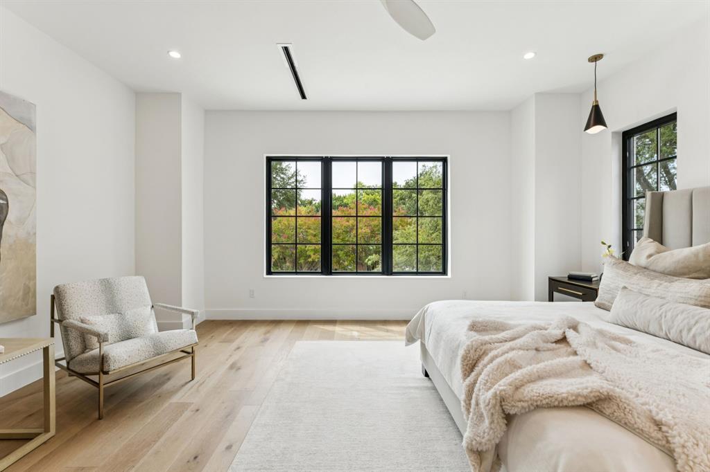 North Oaklawn - Residential