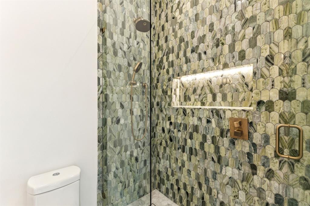 North Oaklawn - Residential