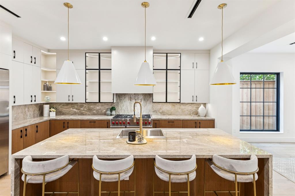 North Oaklawn - Residential