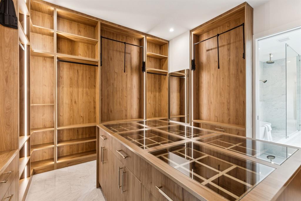 North Oaklawn - Residential