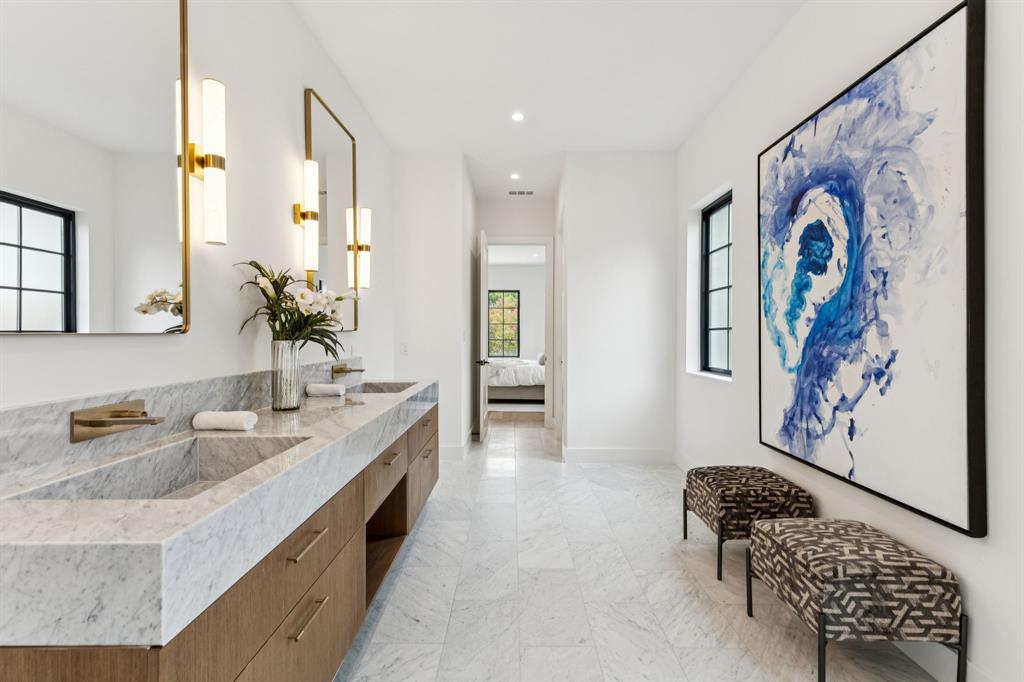 North Oaklawn - Residential