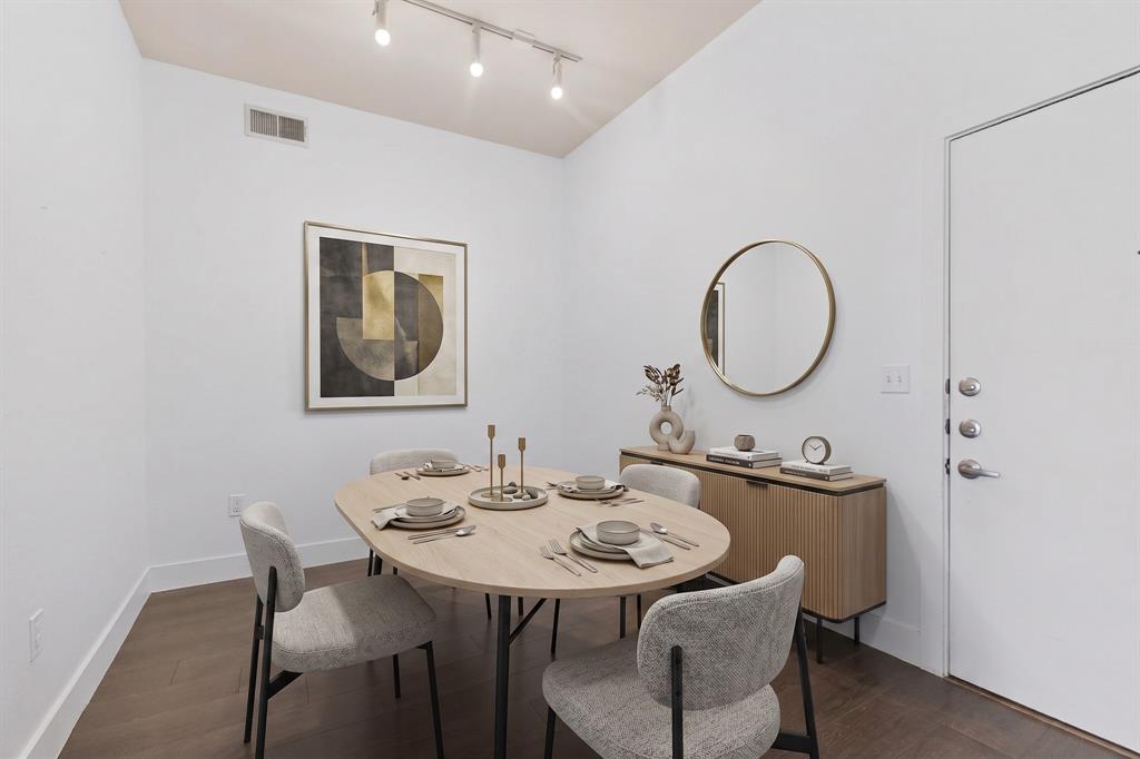 4414 Cedar Springs Road 318