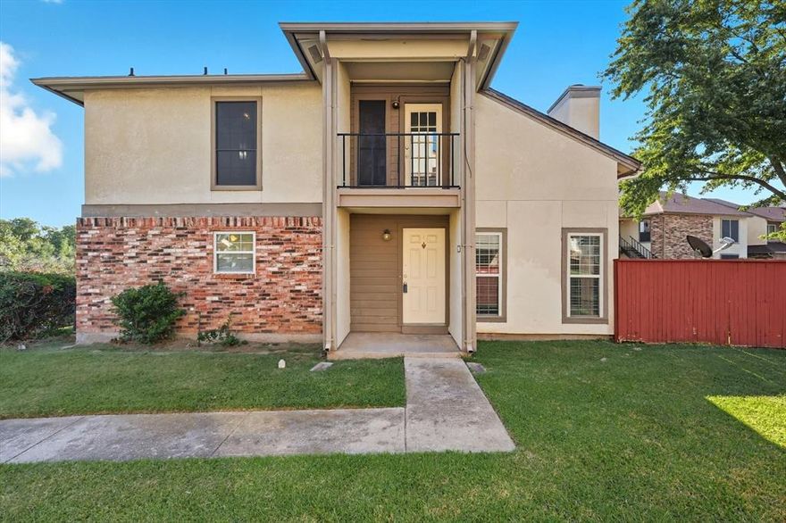 Loft Living Dream! Starter Condo with Style, Space, and Serenity
Discover this charming and unique one-bedroom, one-and-a-half-bath loft-style condo—the perfect opportunity for a first-time homebuyer!

Step inside and be greeted by soaring ceilings and an open-concept living area. The upper level features your spacious, private loft-style bedroom, giving you that sought-after separation without sacrificing open-air appeal. You'll love the huge master walk-in closet, offering more storage than you'd expect in a condo. The convenience of a downstairs half-bath for guests is a major plus!

This community offers the quiet, peaceful living you deserve, complete with a sparkling community pool for those hot summer days and a clubhouse for easy entertaining. Forget the stress of crowded city life and enjoy the laid-back atmosphere here.

Why rent when you can own? Make this stylish, low-maintenance home your own!