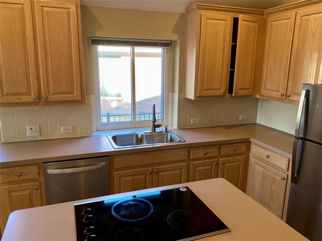 Estates & Villas At Fossil Crk - Residential Lease