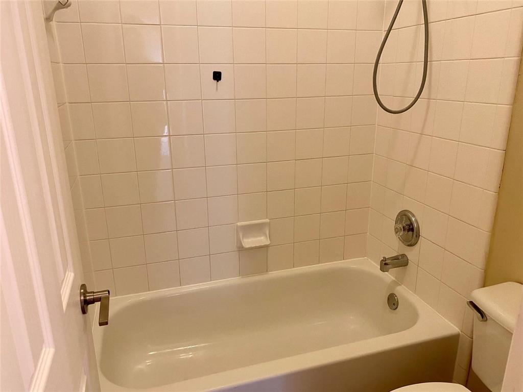 Estates & Villas At Fossil Crk - Residential Lease