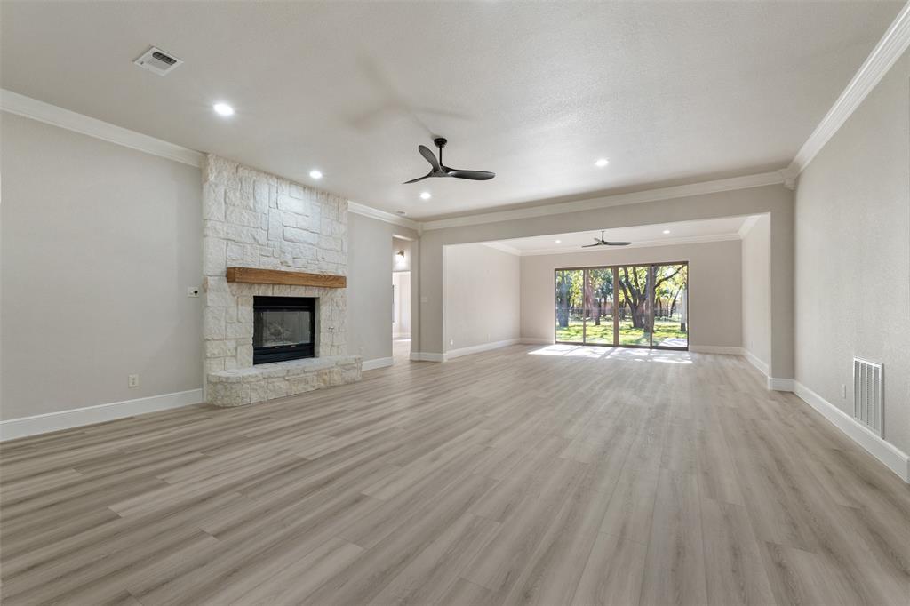 615 W Aurora Vista Trail