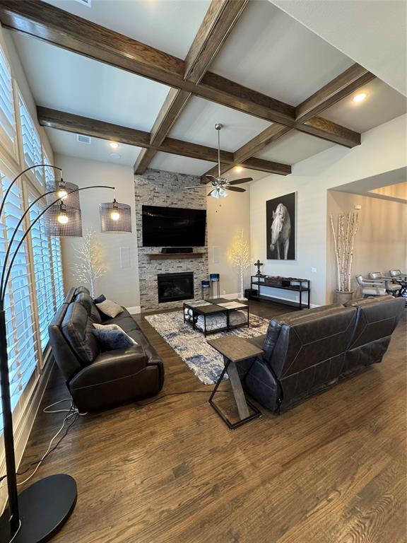 1611 Saint Claire Court