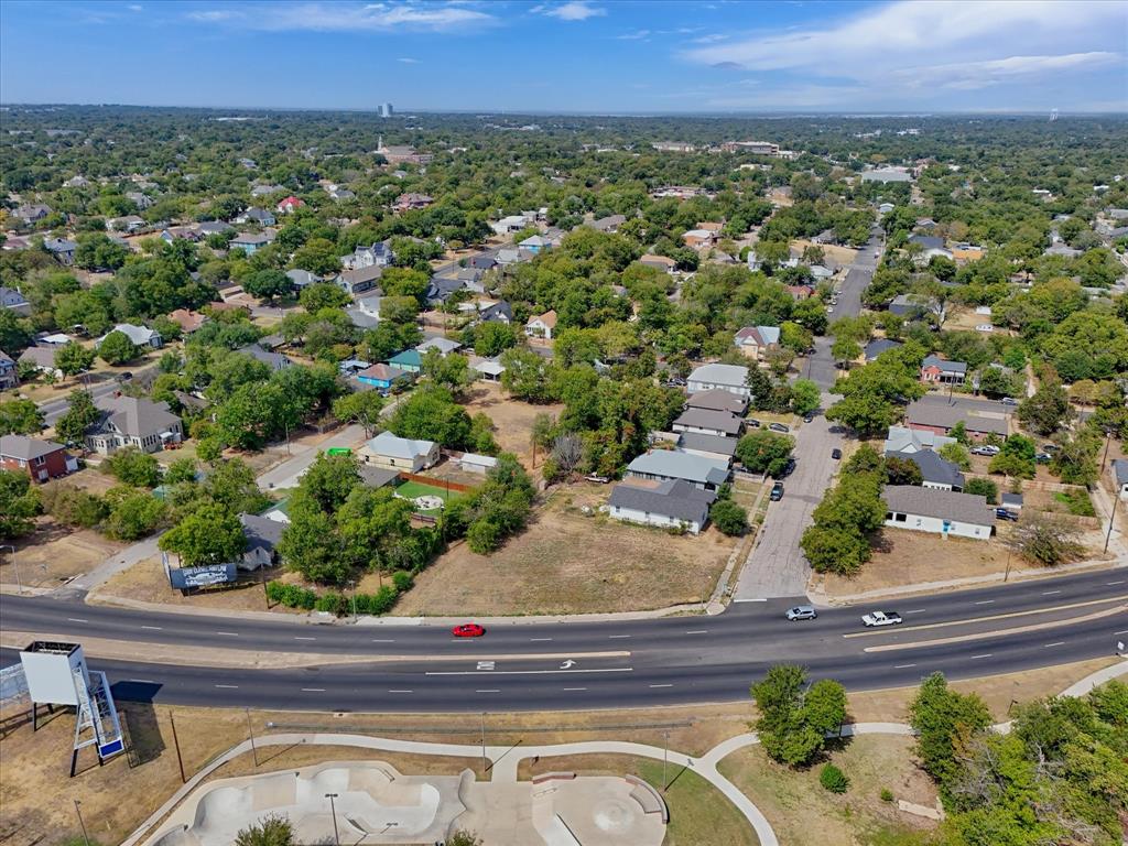 1401 W Waco Drive