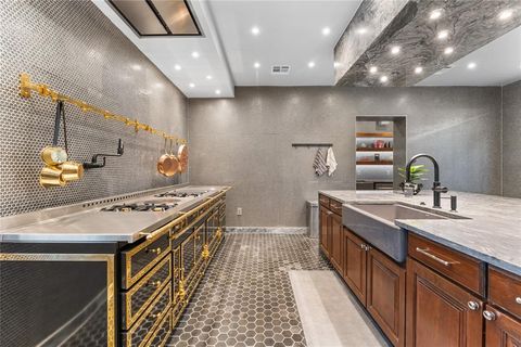 Tiny photo for 1400 S Gribble Street, Sherman, TX 75090 (MLS # 21018760)