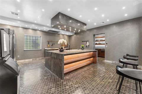 Tiny photo for 1400 S Gribble Street, Sherman, TX 75090 (MLS # 21018760)