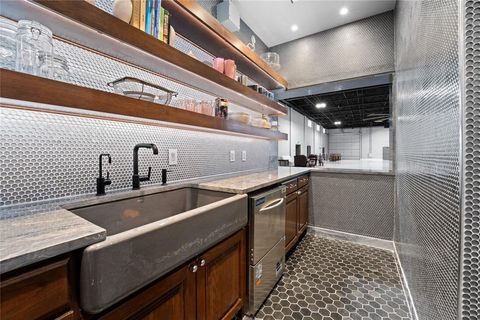 Tiny photo for 1400 S Gribble Street, Sherman, TX 75090 (MLS # 21018760)