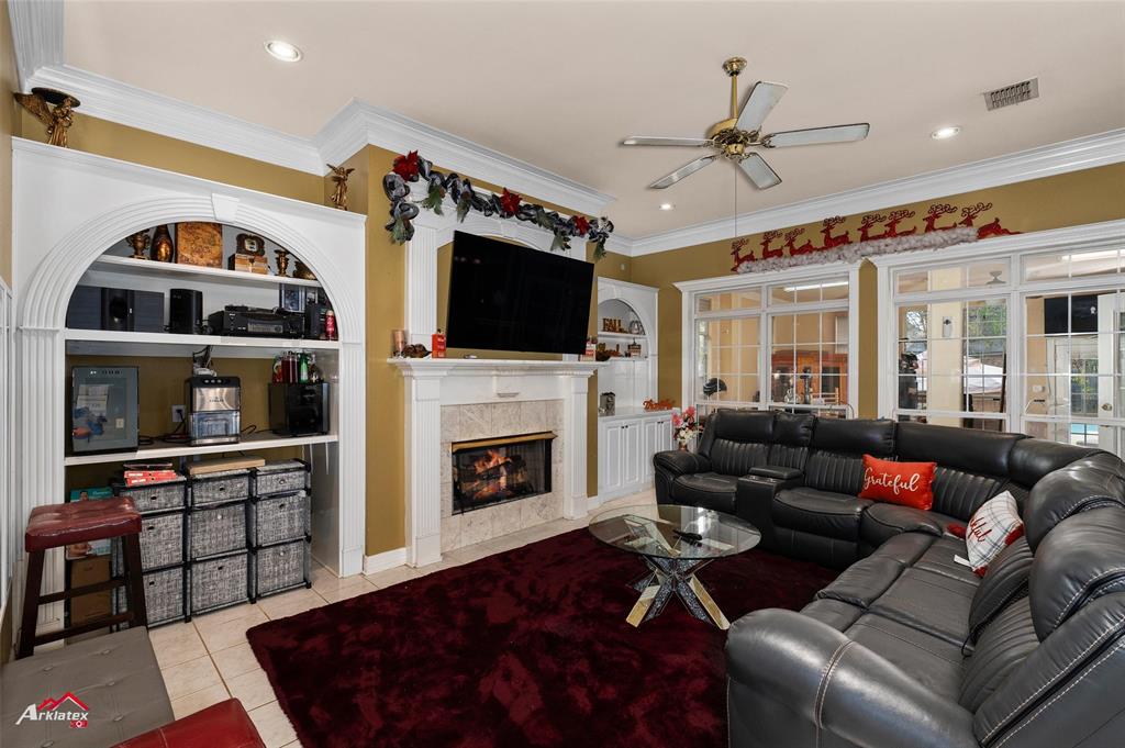 Greenacres Place 12-A - Residential