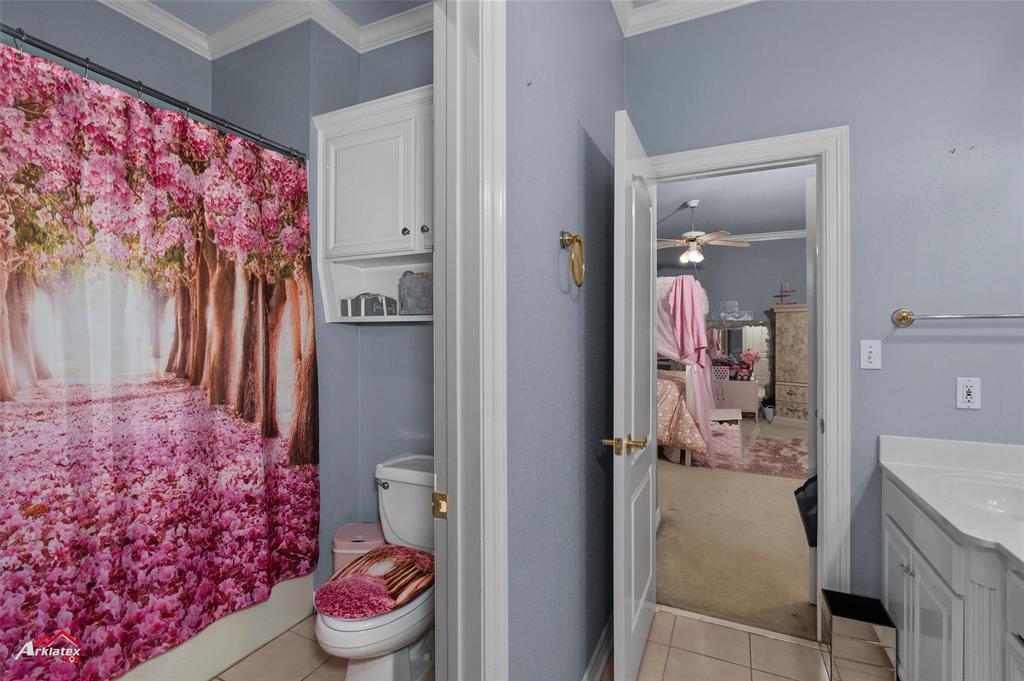 Greenacres Place 12-A - Residential