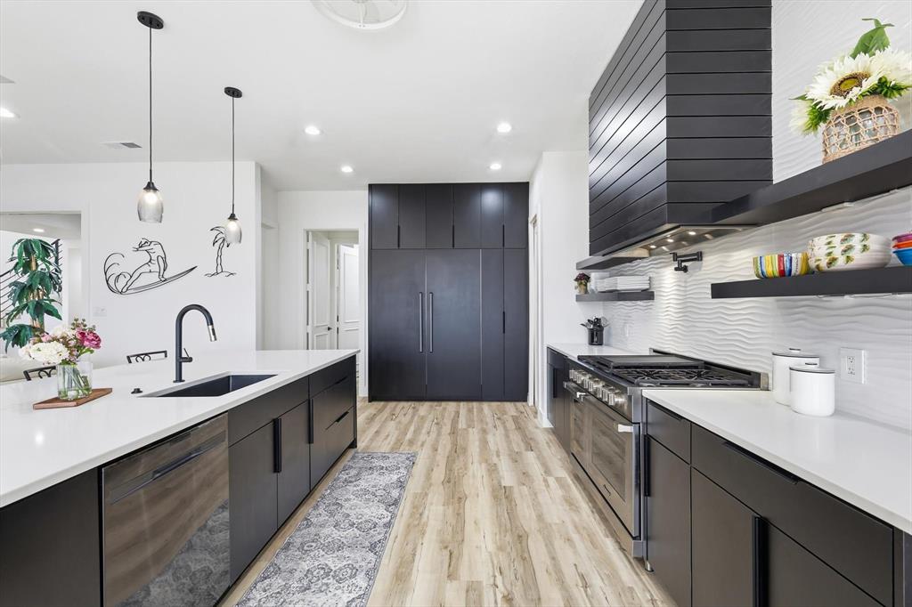 The Peninsula At Twin Coves Ad - Residential