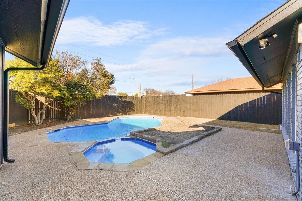 Prestonwood - Residential