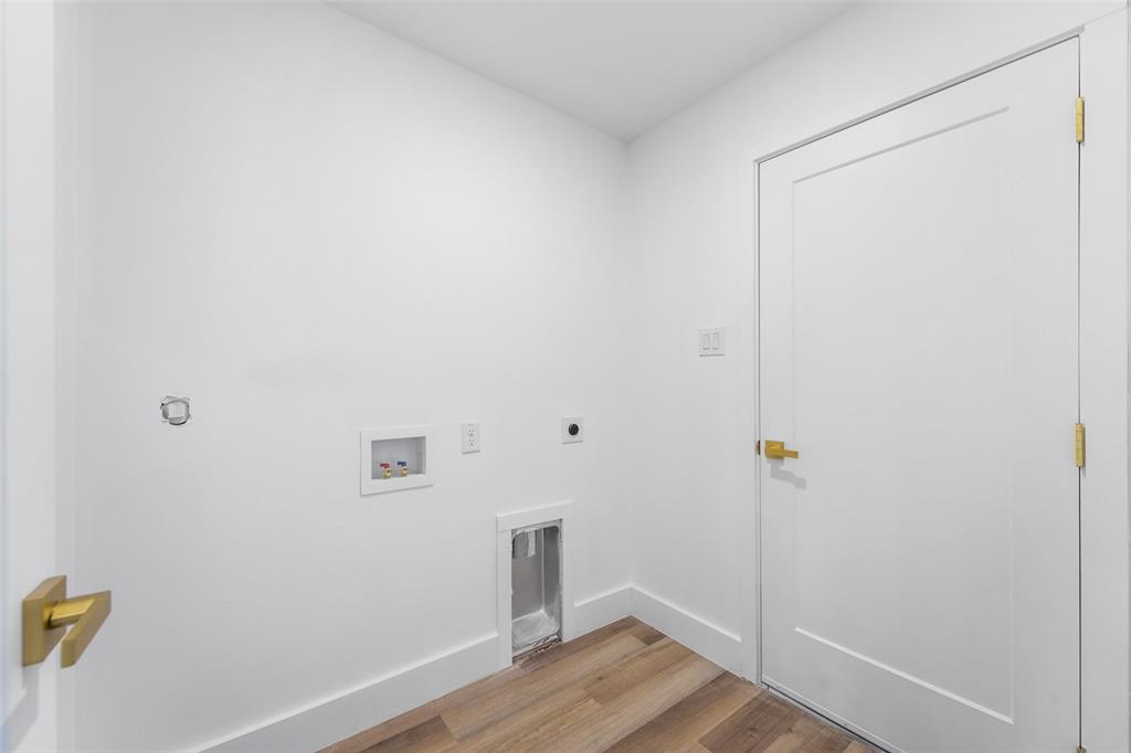 Prestonwood - Residential