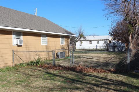 A home in Munday