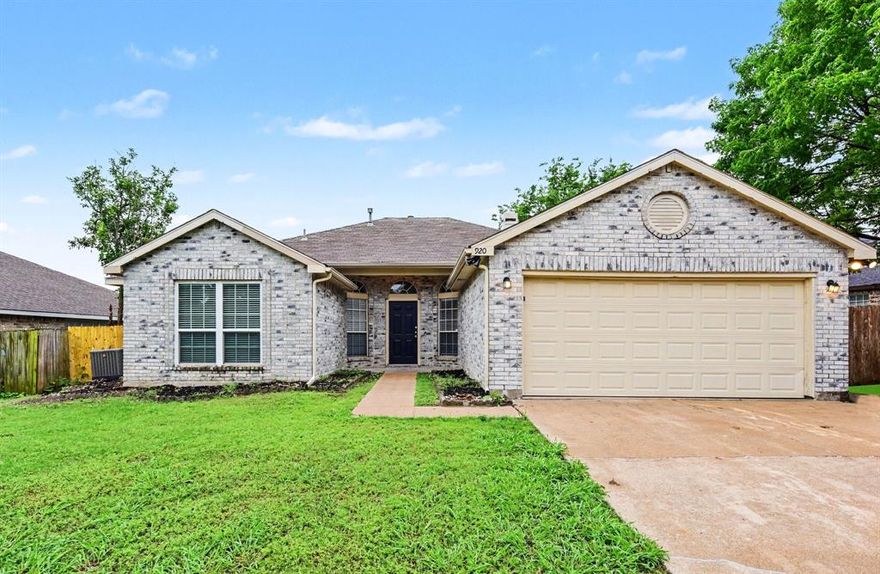 Welcome Home to 920 Felicia Ln, Arlington, TX 76017 Location, location, location! This single-story brick home sits in the heart of Southwest Arlington, where convenience meets comfort in one of the area's most sought-after pockets. Nestled within the highly regarded Mansfield Independent School District, this 3-bedroom, 2-bathroom gem delivers everything today's buyers are searching for — without the burden of an HOA. Inside, discover a spacious, light-filled open-floorplan where the main living area, dining room and eat-in kitchen flow together effortlessly. Vaulted ceilings elevate the atmosphere, creating an airy and inviting feel. This move-in ready home features zero carpet throughout, offering clean lines and easy maintenance. The real magic lies in the neighborhood and its unbeatable proximity to everything you need. Enjoy peaceful weekends at nearby Cravens Park, just minutes from your front door. When it's time to shop, dine, or explore, both Arlington and Mansfield's shopping and restaurant destinations are only a short drive away.

For those who travel regularly, this location is an absolute dream. Quick access to Interstate 20, U.S. 287, and Highway 360 means commuting DFW Metroplex easier. 

At this price point and in this prime location, opportunities like this don't last long. Schedule your showing today!