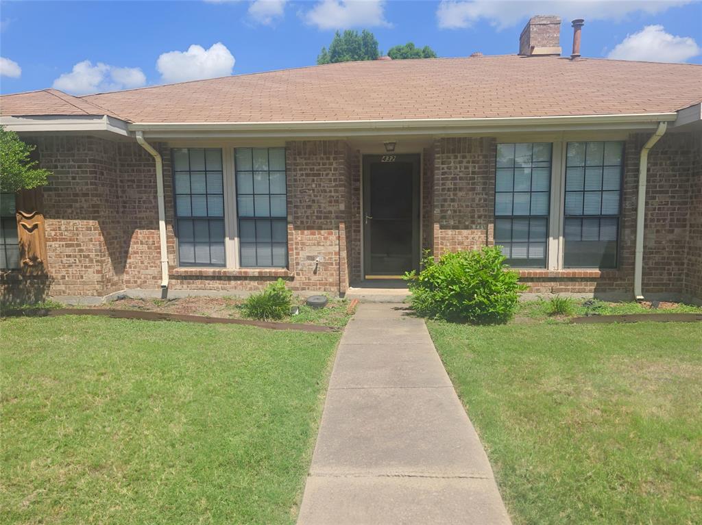 432 Larchbrook Drive