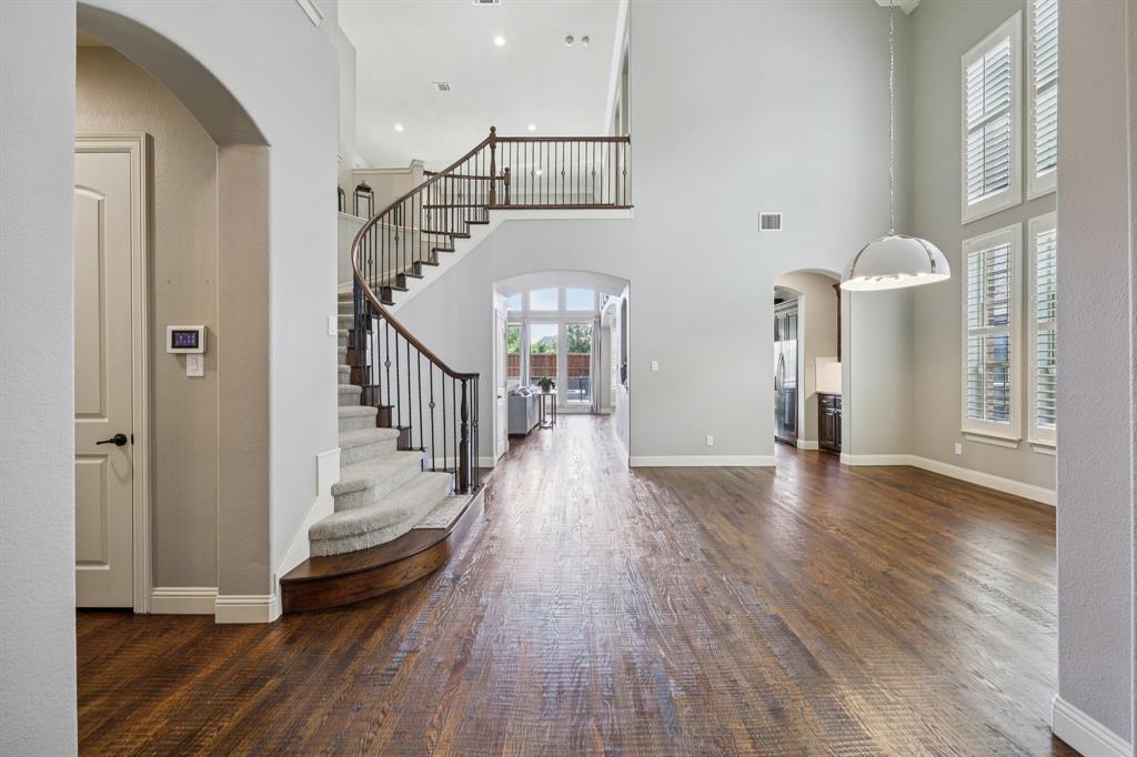 2704 Trophy Club Drive