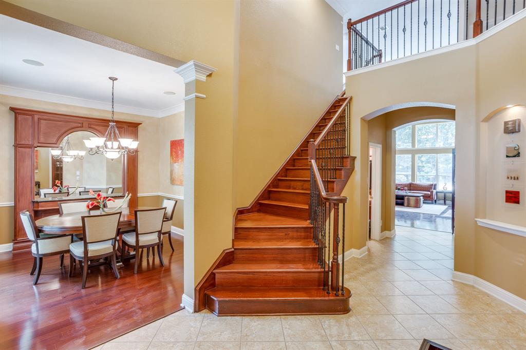 2620 Waters Edge Drive