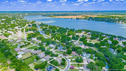 A home in Granbury