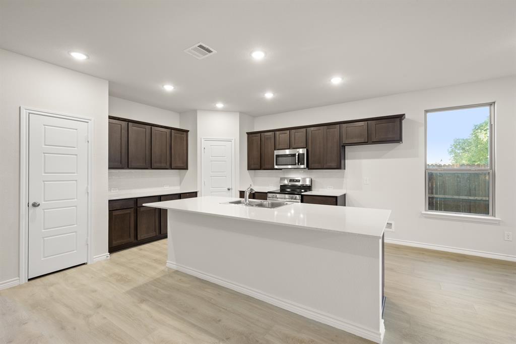 Eagle Cove - Residential Income