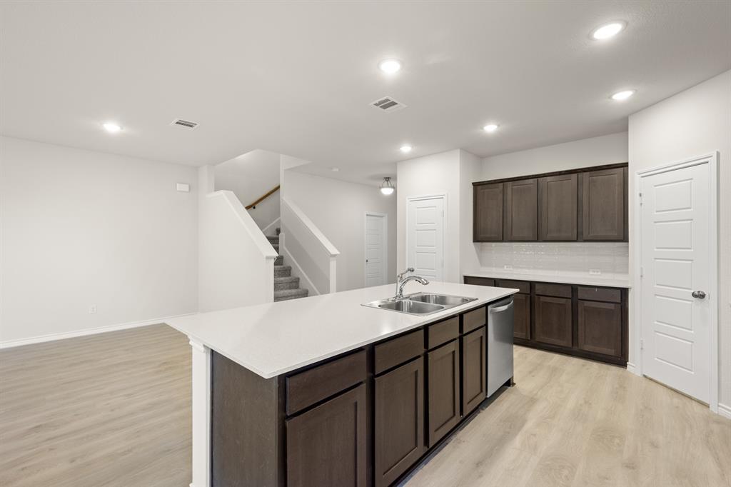 Eagle Cove - Residential Income