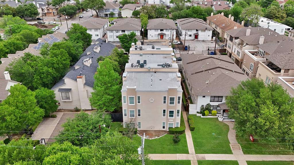 MIRABELLE CONDOS - Residential