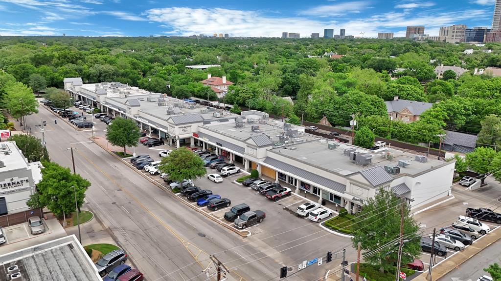 MIRABELLE CONDOS - Residential