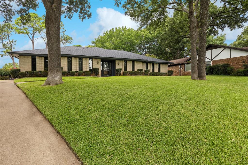 66 Lincolnshire Circle