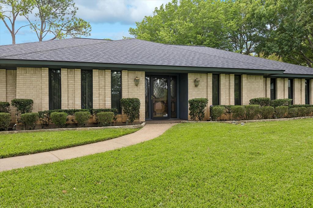 66 Lincolnshire Circle