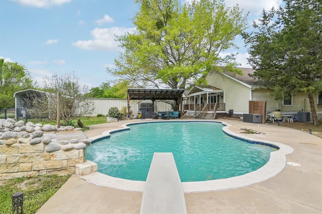 858 County Road 3101