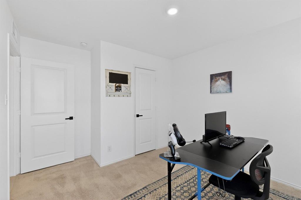 Falcon Heights Village 1 - Residential