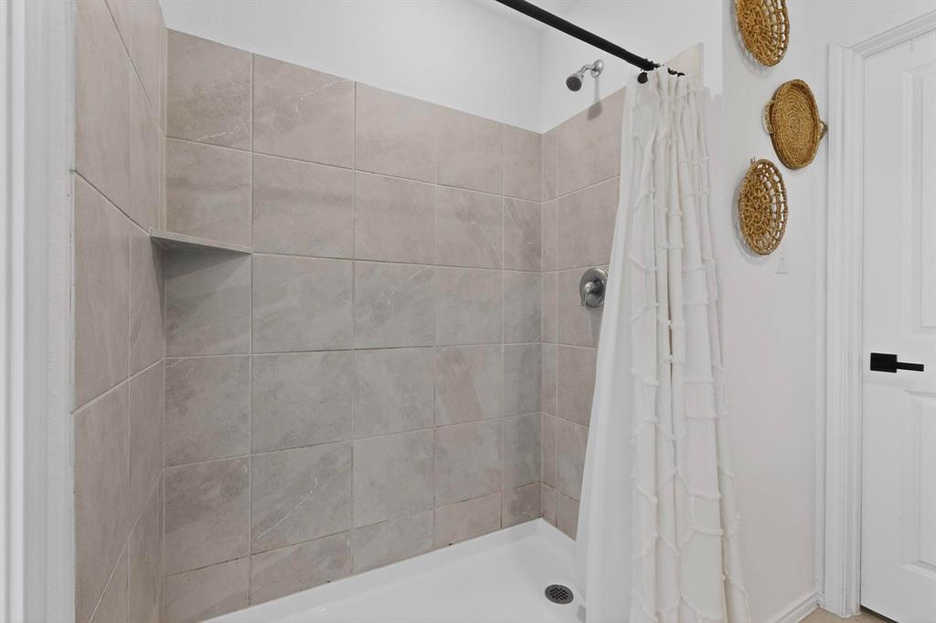 Falcon Heights Village 1 - Residential